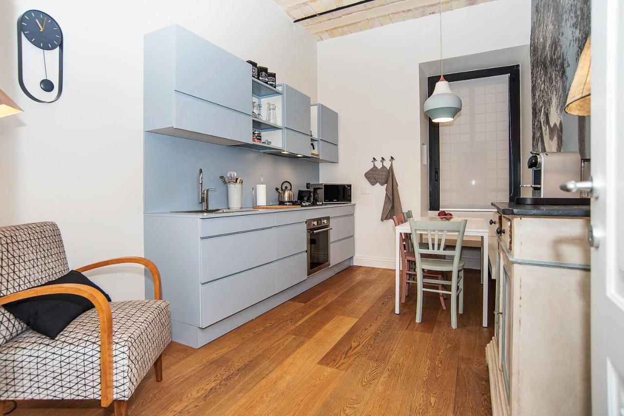 Likeyourhome, 80 Sq M Luxury Apartment With Jacuzzi, In Trastevere District Rom Exteriör bild